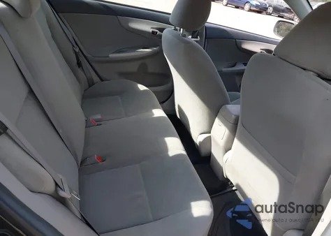 2011 Toyota Corolla Le z USA, uszkodzony, nr VIN 2T1BU4EE2BC634329